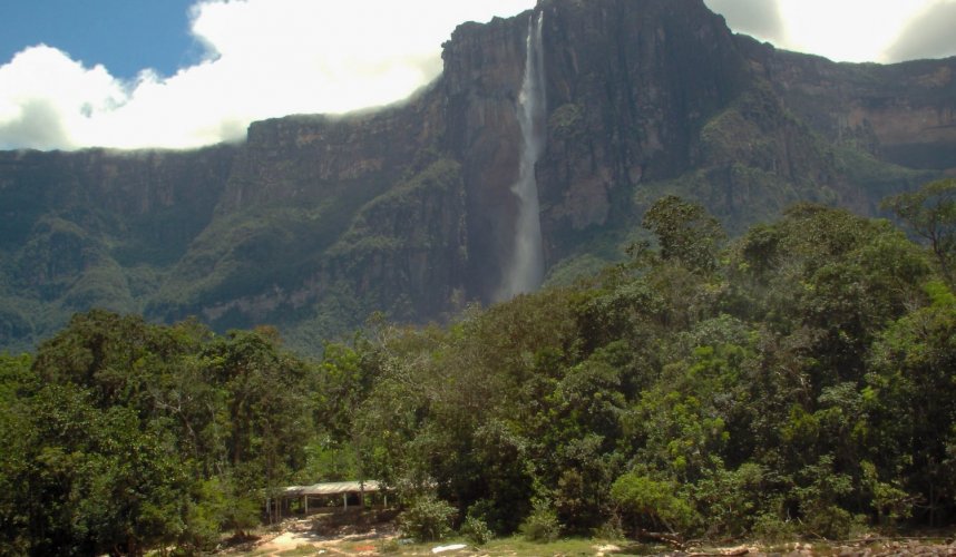 "Araguato Expeditions" Tours | Canaima & Angel Falls - Canaima - Venezuela